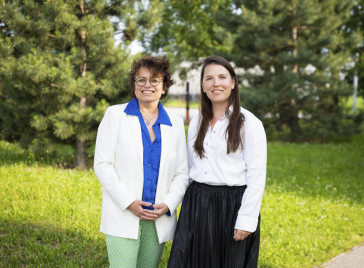 Post People Power – Vielfalt gelb gedacht